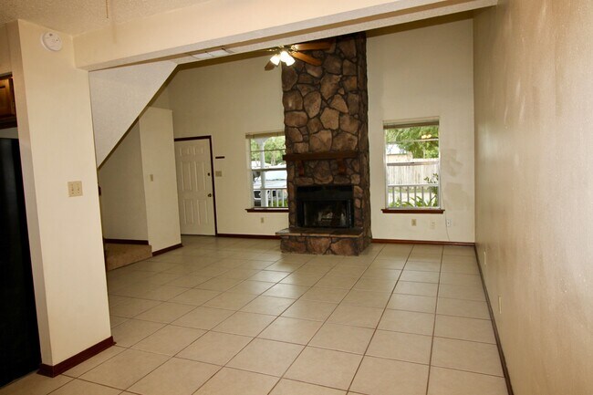 Foto del edificio - 59219 N Pearl Dr