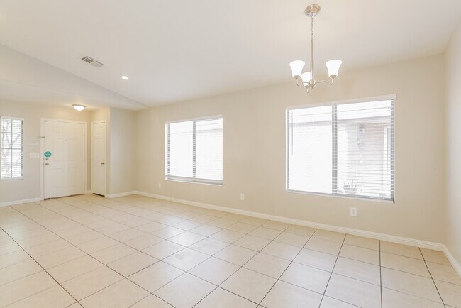 Building Photo - 6568 Duck Hill Springs Dr