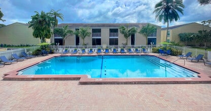 Building Photo - Garden Grove Apartments