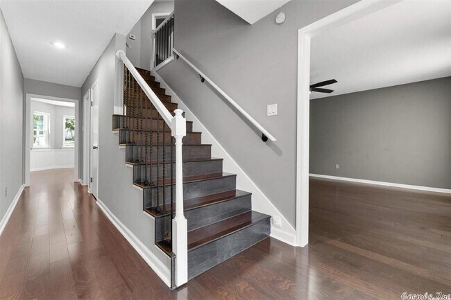 Foto del edificio - 2402 Wentwood Valley Dr