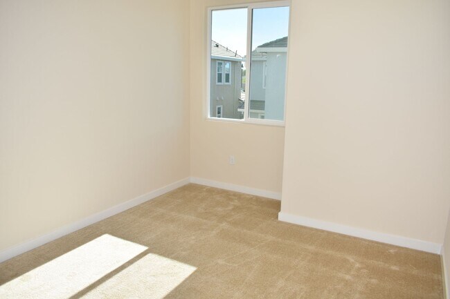 Foto del edificio - 5003 Jewel St