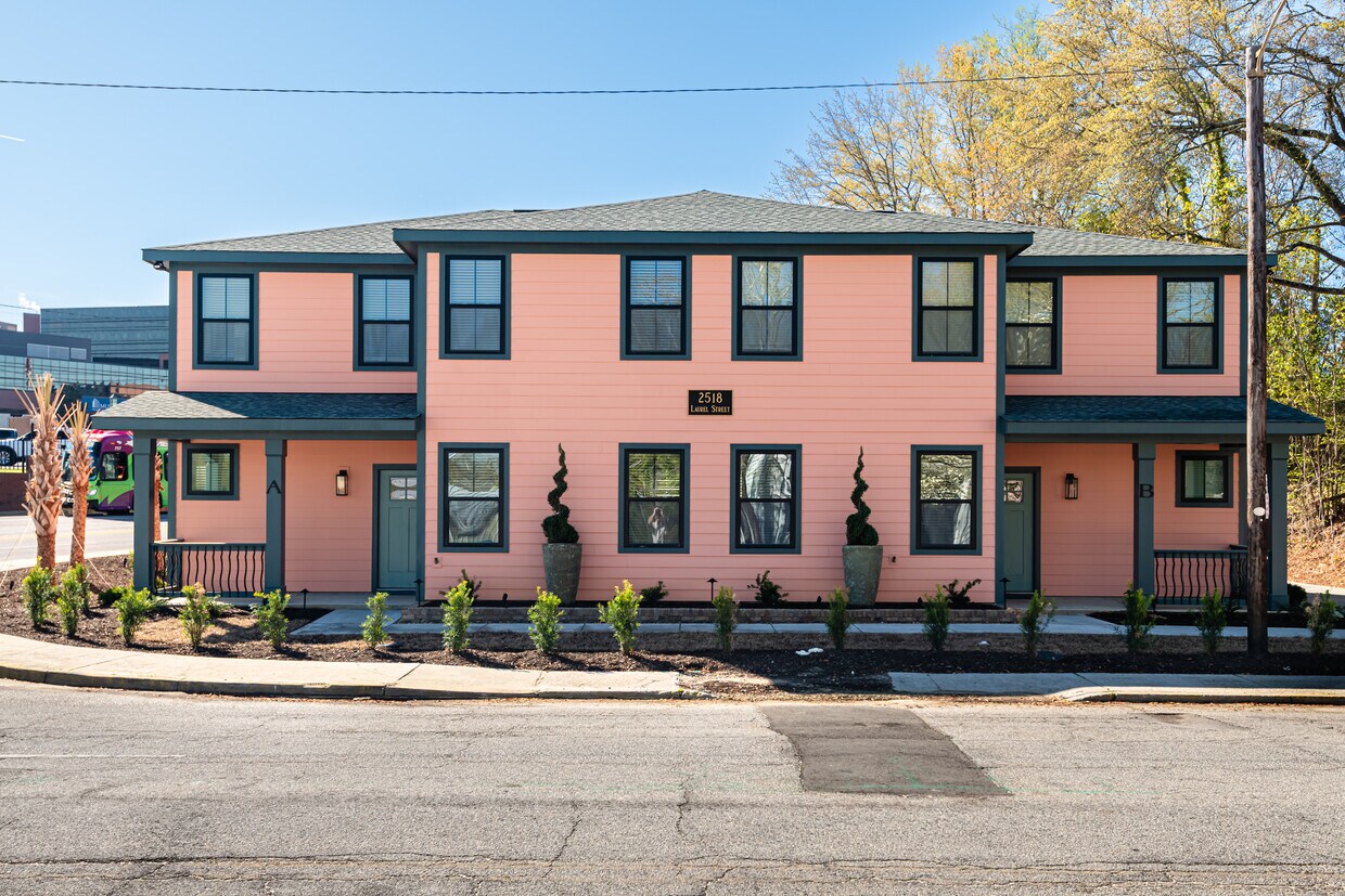 Foto principal - 2518 Laurel St