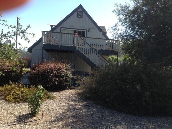 Building Photo - 1121 Mesa View Dr