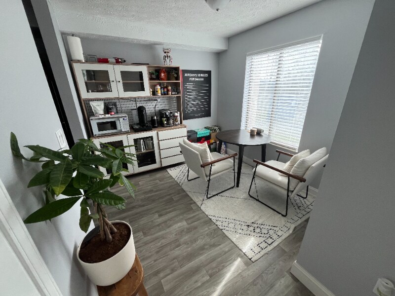Foto principal - 345 McVey Rd