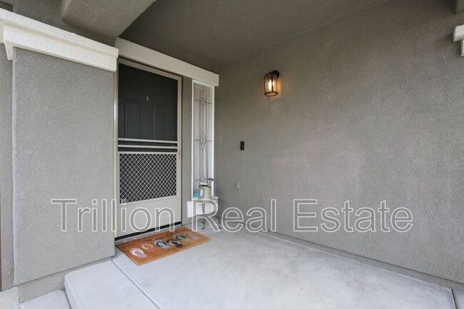 Building Photo - 5108 Spencer Ct