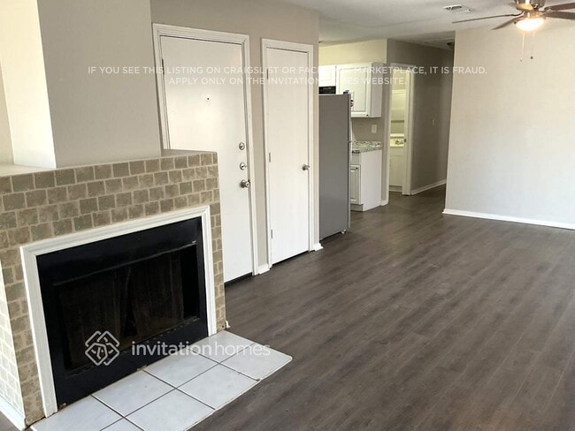 Building Photo - 421 Casie Ct