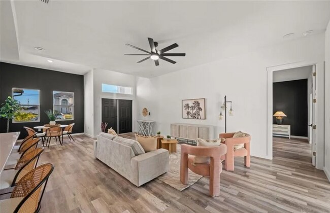 Building Photo - Home in Cape Coral – Modern Design. 1 mont...