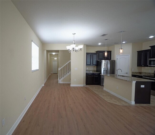 Foto del edificio - 2822 Lantern Hill Ave