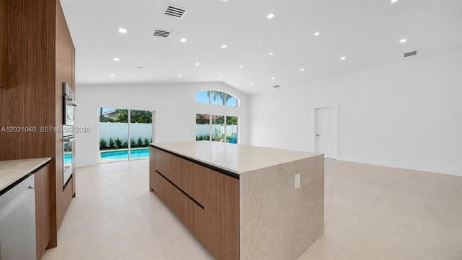 Foto del edificio - 3330 SW 50th St