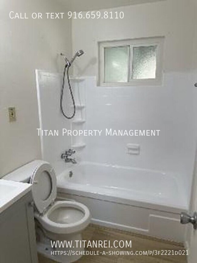 Building Photo - Rio Linda 3bdrm Home - Professionally Mana...