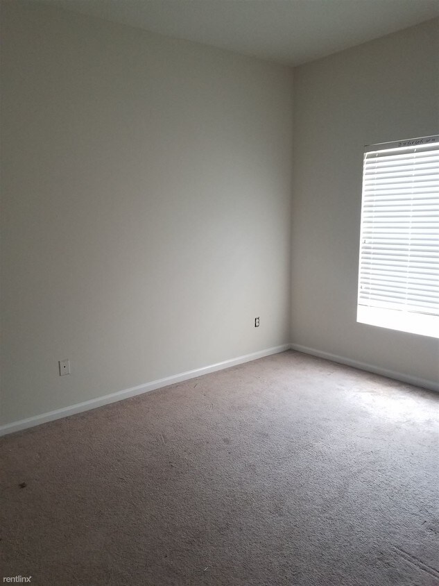 Foto del edificio - 1622 Dittmer Cir SE