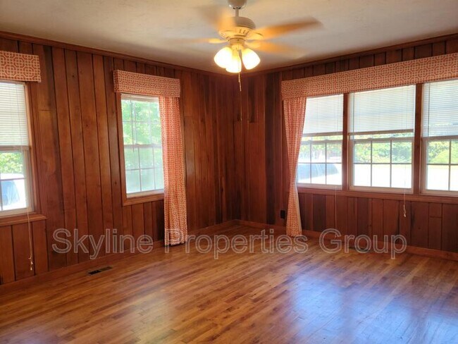 Foto del edificio - 780 Shiloh Rd NW