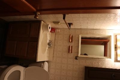 Building Photo - 427 E Cheyenne Ave