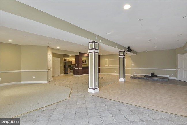 Building Photo - 43096 Unison Knoll Cir