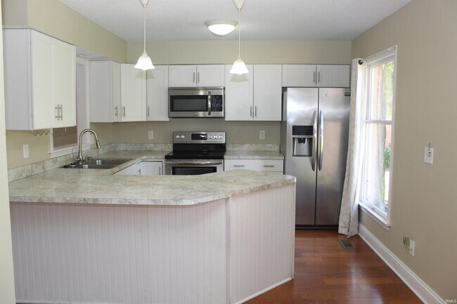 Foto del edificio - 7601 Bellemeade Ave