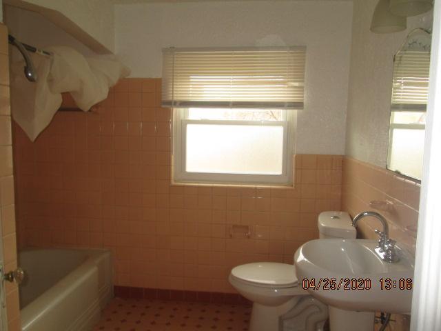 Building Photo - 17397 Santa Barbara Dr