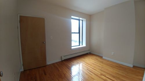 Building Photo - 128 29th St