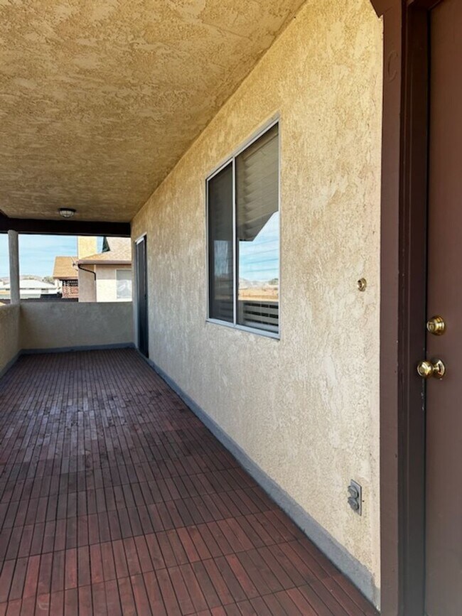 Foto del edificio - 1001 W Perdew Ave