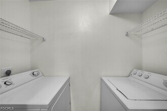 Building Photo - 2885 Winkler Ave