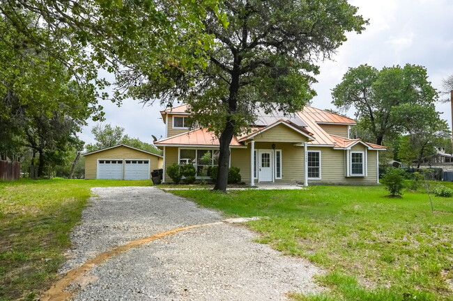 Building Photo - 24306 Romin Dr