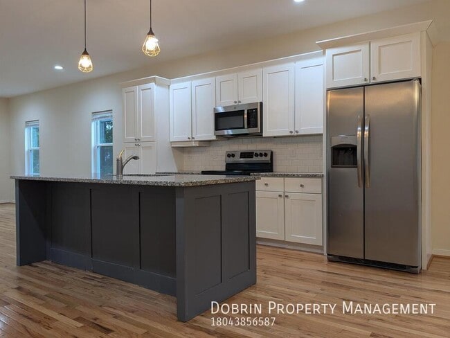 Photo - 1805 Lakeview Ave House