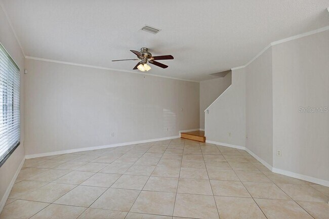Foto del edificio - 1673 Fluorshire Dr