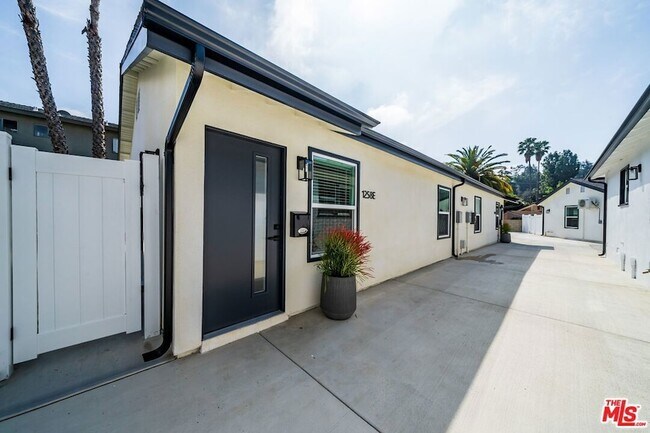 Foto del edificio - 1258 Mariposa St