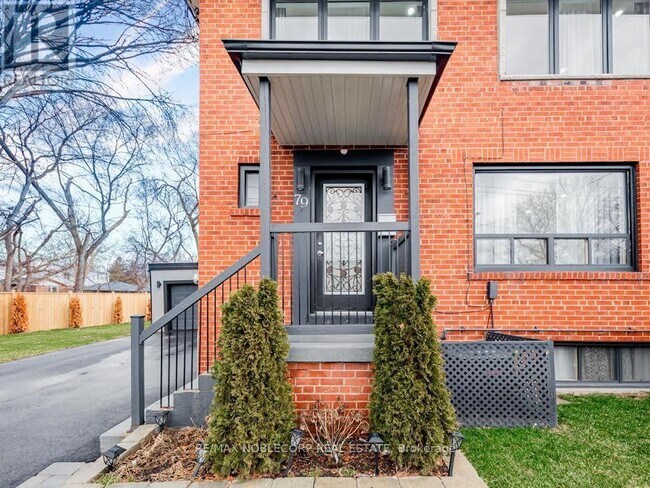 Photo du bâtiment - 79 Brookhaven Dr