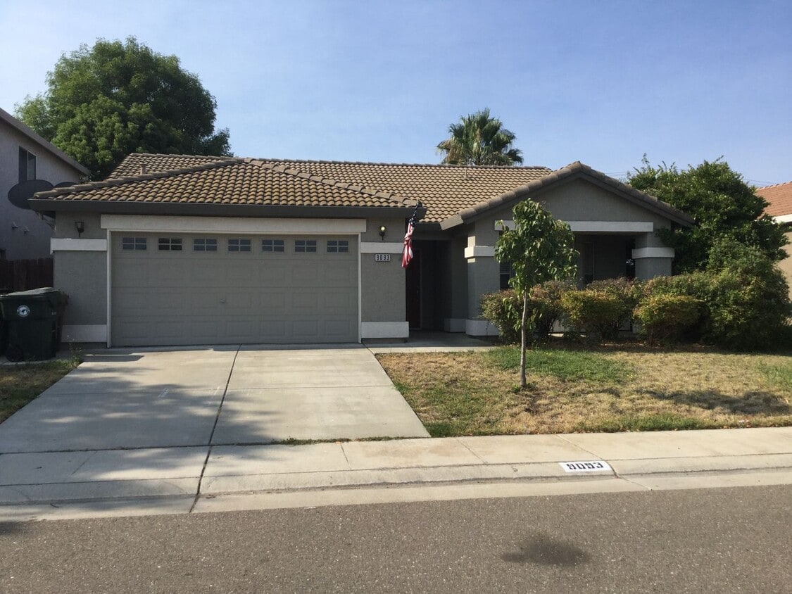 Primary Photo - Charming 3bedroom 2 bath home in Elk Grove.