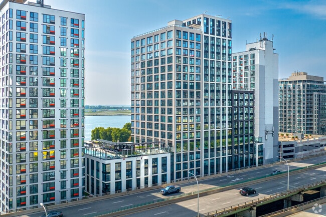 Photo du bâtiment - The Quay - Tower III