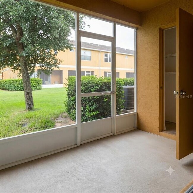 Foto del edificio - 1561 Chelsea Dr