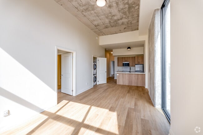 2BR, 2BA - 898SF - Living Room - 11 Robert