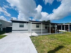 Building Photo - 550 Woodpecker Pike