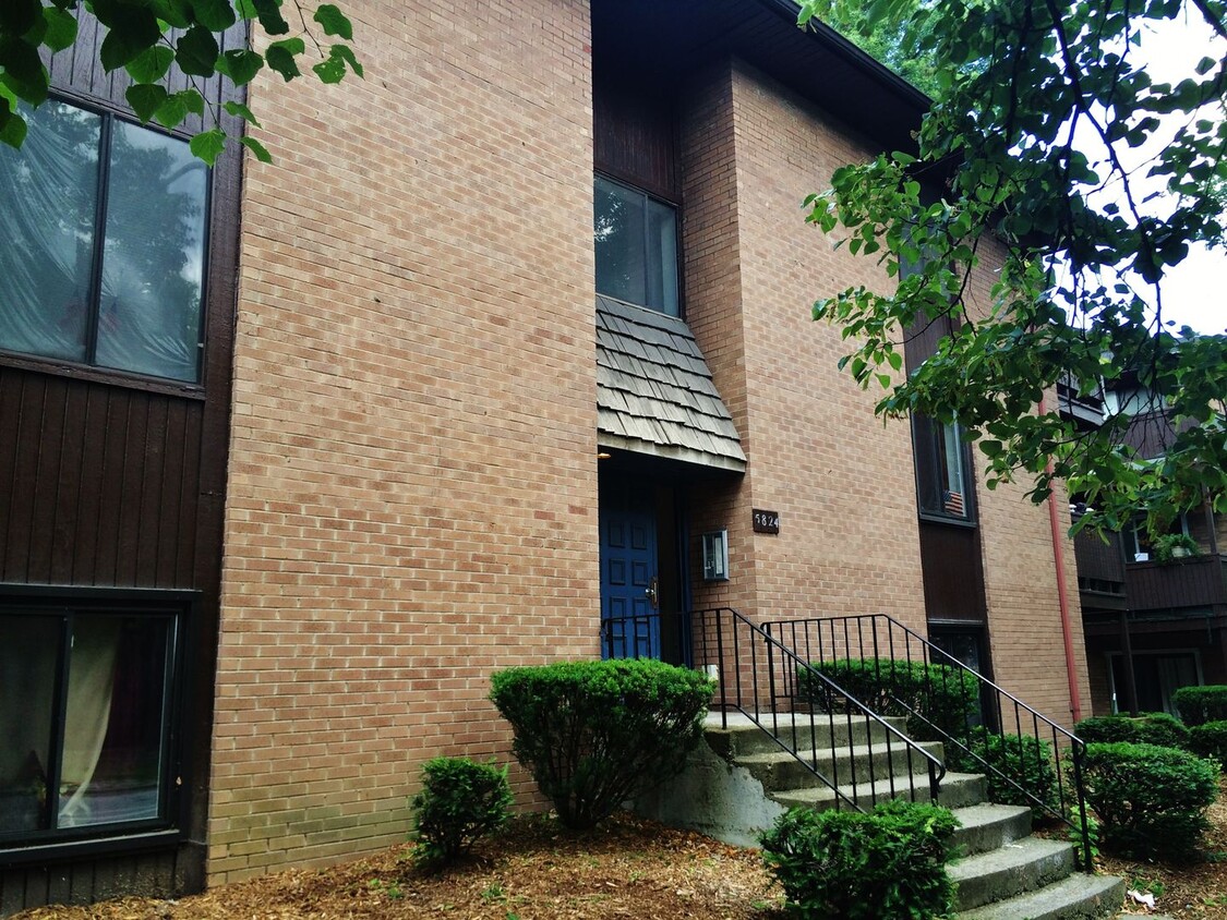 Foto principal - East Liberty - Apartments For Rent In Pitt...