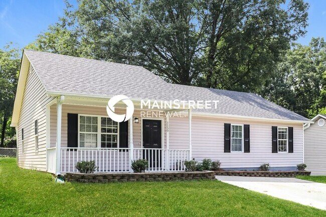 Building Photo - 3 Bedroom Pet-Friendly Home in WINSTON SAL...