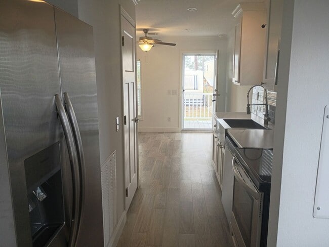 Building Photo - 32 Betty Dr