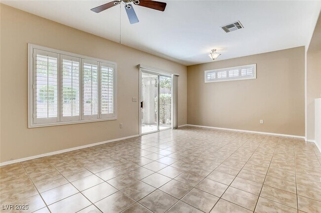 Foto del edificio - 2336 Fossil Canyon Dr