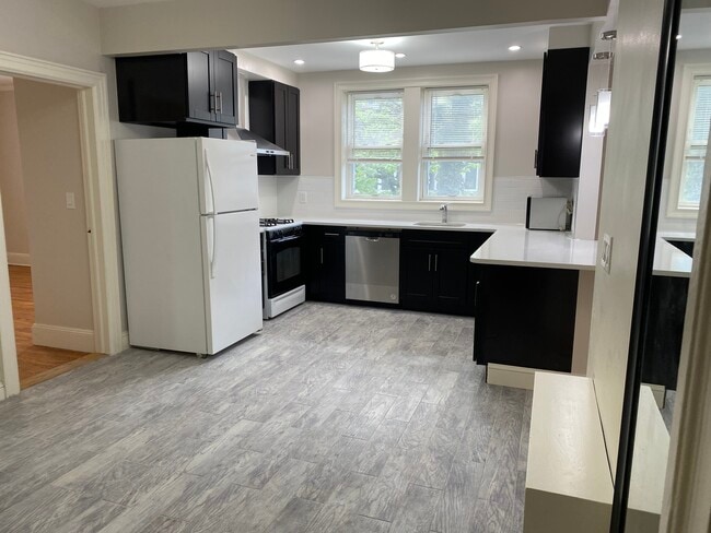 Foto del edificio - 6749 Juno St