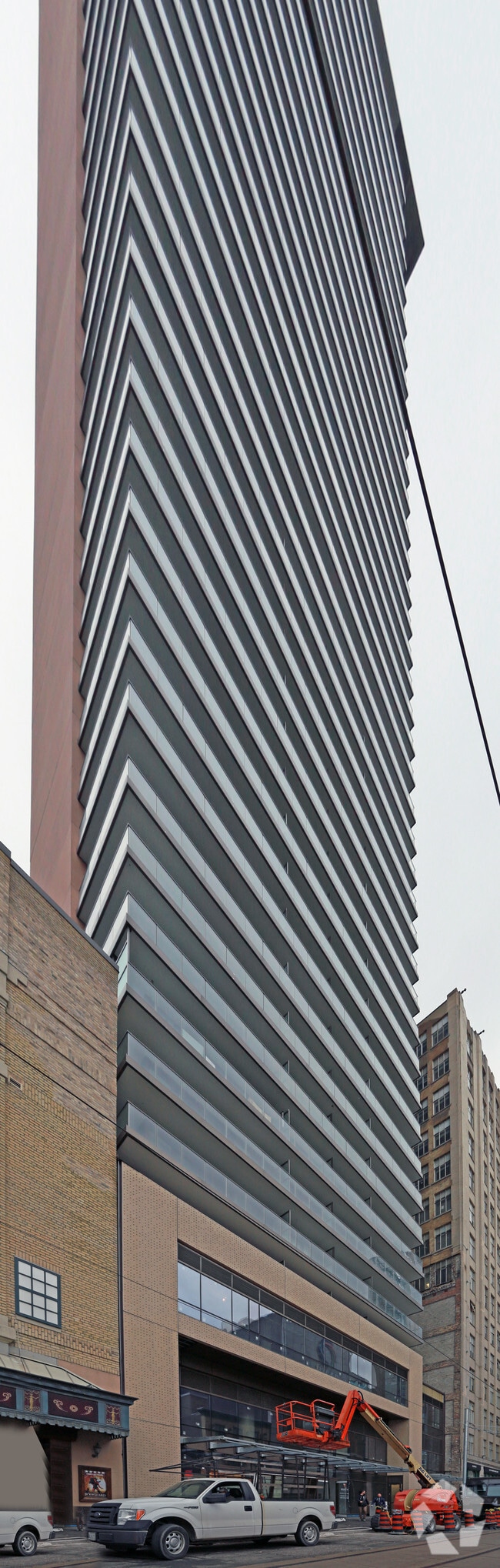 Building Photo - Velocity at the Square