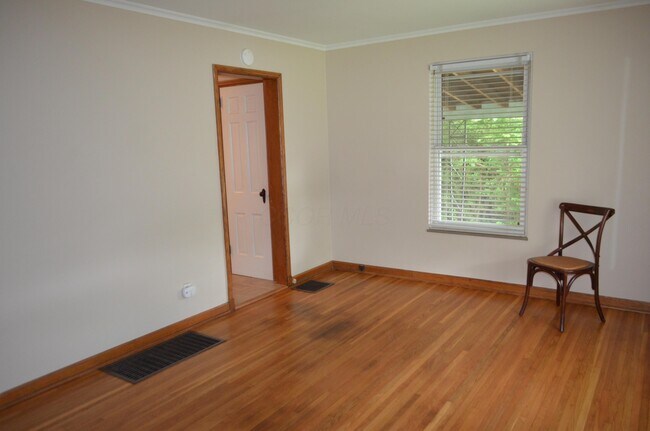 Foto del edificio - 582 Loveman Ave