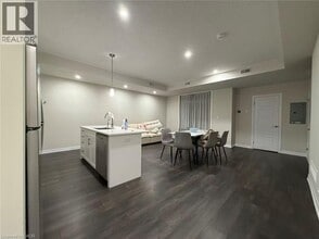 Building Photo - 142 Foamflower Pl