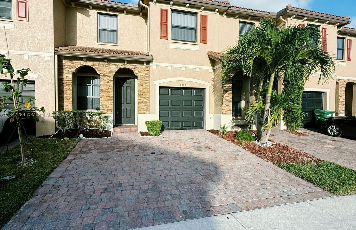 Primary Photo - 23825 SW 117th Ct