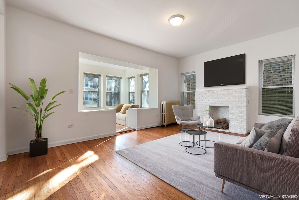 Primary Photo - 4866 N Washtenaw Ave