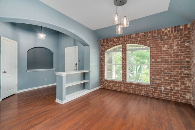 Building Photo - 292 Strawberry Blonde Dr