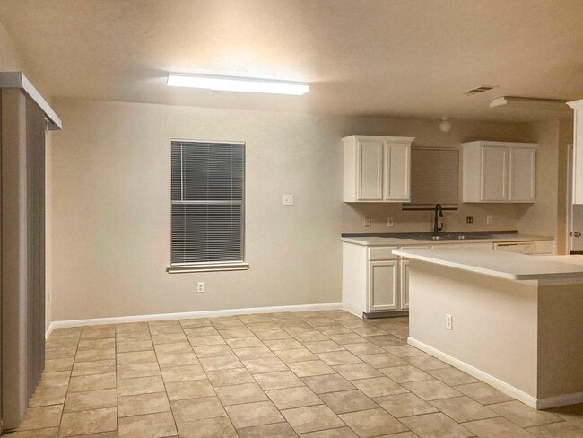 Building Photo - 3606 Starbridge Pointe Ln