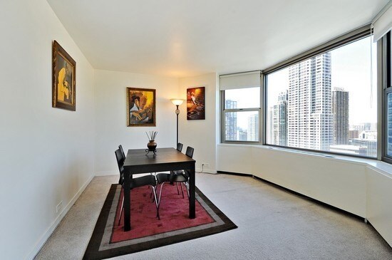 Foto del edificio - 535 N Michigan Ave