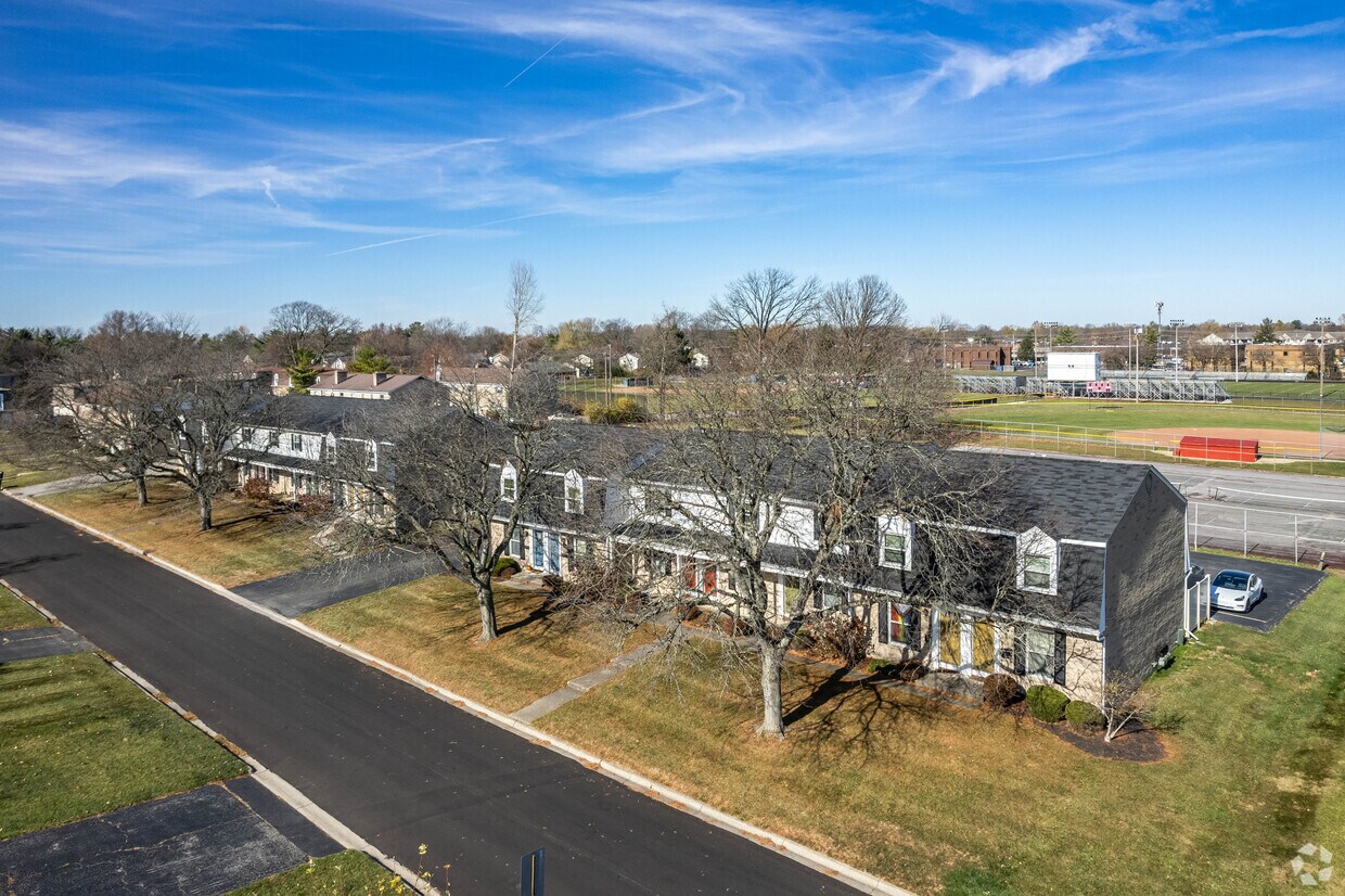 Building Photo - 1480-1518 Bradshire Dr