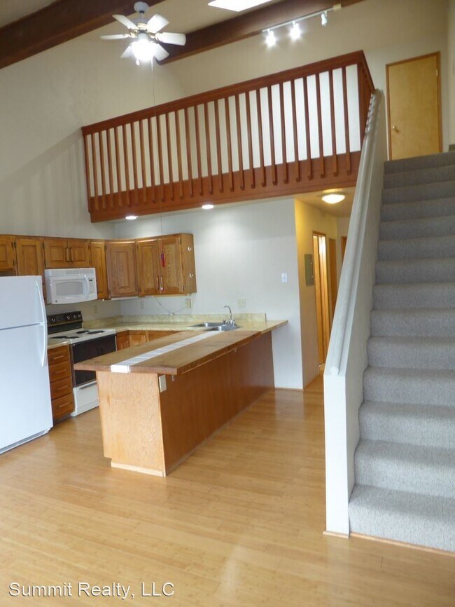 Building Photo - 1 br, 1 bath House - 2531 David St 38
