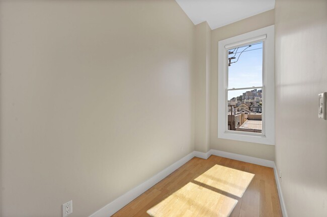 Foto del edificio - 4046 24th St