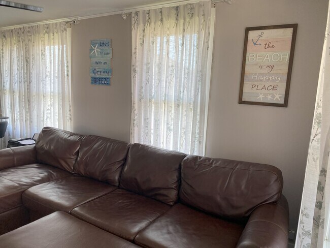 Foto del edificio - 601 E Bobe St